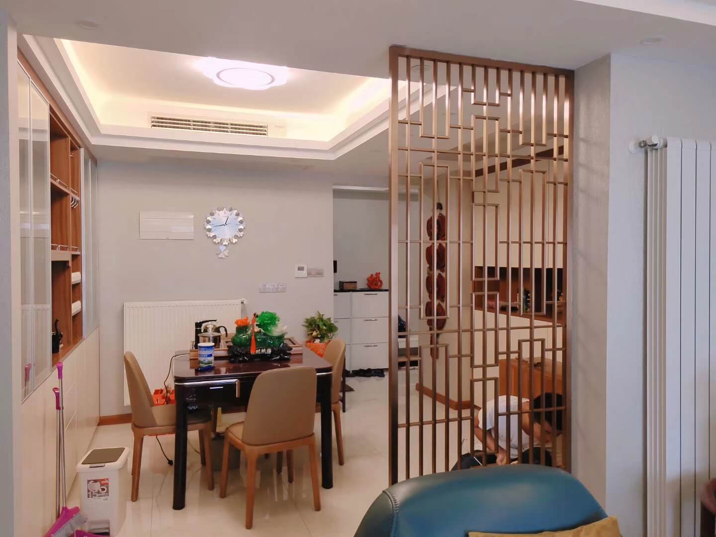 一個隔斷便可以成就一方理想中的用餐環(huán)境，您get到了嗎？